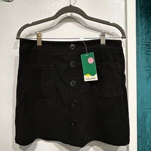 NWT Halara black corduroy skort